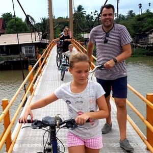 Veranstaltung: From Bangkok: Colors of Damnoen Saduak: Bike Tour, Lunch, Boat Ride + Transfers, Day Trips from Bangkok in Bangkok