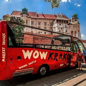 Veranstaltung: Krakow: Hop-on Hop-off Bus Tour + Galicia Jewish Museum, Krakow in kraków