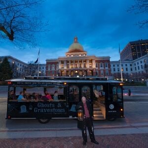 Veranstaltung: Ghosts & Gravestones Boston, Boston City Tours in Boston