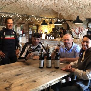 Veranstaltung: Vigneti della Valpolicella: Tour in e-bike con degustazione di vini, Valpolicella Wine Tours in Marano di Valpolicella