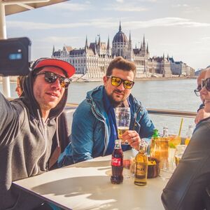 Veranstaltung: Budapest: River Cruise with Unlimited Drinks, Budapest in budapest