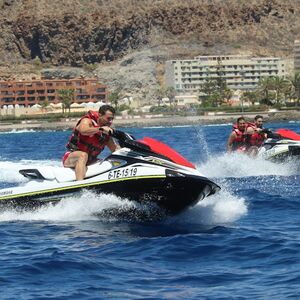 Veranstaltung: Safari en moto de agua de 1 hora, Tenerife Jet Skis in Amarilla Golf