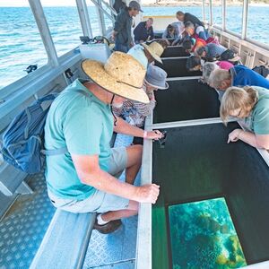Veranstaltung: Great Keppel Island: Boat Tour + Snorkeling & Boom Netting + BBQ Lunch, Water Activities in Yeppoon in Yeppoon