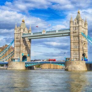 Veranstaltung: Tower of London & St Paul's Cathedral: Guided Tour + Thames River Cruise, Tower of London in London