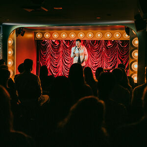 Veranstaltung: iD Comedy Club - Friday & Saturday Nights, Kinselas Hotel in Sydney