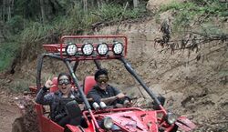 Veranstaltung: Coral Crater Park: Ultimate Adventure, Coral Crater Adventure Park in Kapolei