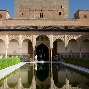 Veranstaltung: Alhambra y Palacios Nazaríes: Visita guiada en inglés, Alhambra in Granada