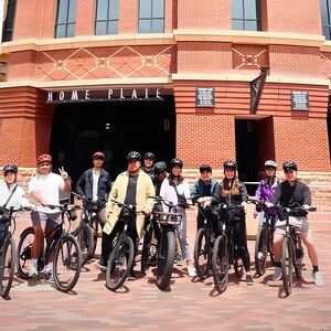 Veranstaltung: Denver's Best Guided EBike Tour - all the highlights of the Mile High City, Kimpton Hotel Monaco Denver in Denver