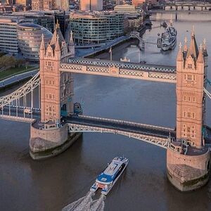 Veranstaltung: London: Tower Bridge Entry & 30+ Top Sights Tour, Tower Of London in London