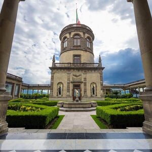 Veranstaltung: Castillo de Chapultepec: Entrada sin colas + Tour guiado, Chapultepec Castle in Mexico City