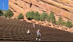 Veranstaltung: Denver: Red Rocks Park & Amphitheatre Small Group Guided Tour, Denver City Tours in Denver