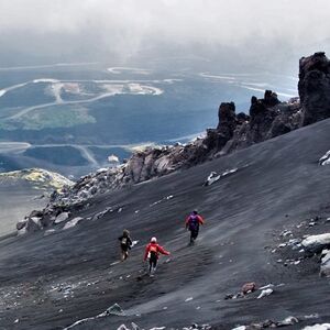 Veranstaltung: Monte Etna e Grotta della Lava: Tour guidato, Mount Etna in Nicolosi