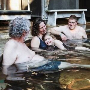 Veranstaltung: Peninsula Hot Springs + Roundtrip Transport, Peninsula Hot Springs in Fingal