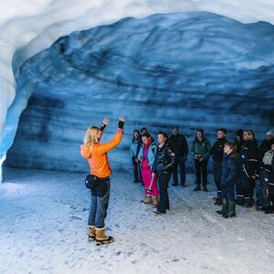 Veranstaltung: Langjökull Glacier: Guided Tour with Transport from Húsafell, Glacier Adventures Iceland in Reykjavík