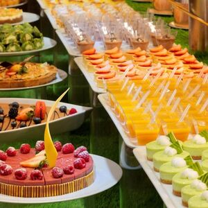 Veranstaltung: Dubai: Kaleidoscope Dinner Buffet at Atlantis The Palm, Food and Drinks Dubai in Dubai