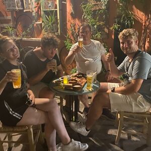 Veranstaltung: Rhodes: Nighttime Old Town E-bike Gastro Tour + Drink & Greek Meze, Rhodes Bike Tours in Rhodes