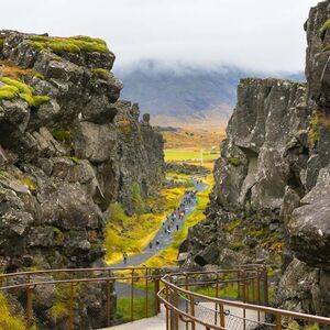 Veranstaltung: Golden Circle: Small-Group Tour from Reykjavik + Hvammsvik Premium Entry, Golden Circle Tours from Reykjavik in Reykjavík