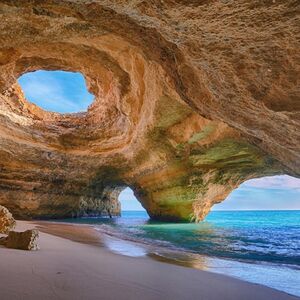 Veranstaltung: Caverna de Benagil: Passeio guiado de caiaque na praia de Benagil, Benagil Kayak Rentals in Lagoa