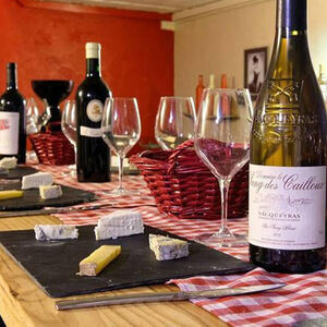 Veranstaltung: Vins et fromages : Apprends à les marier parfaitement, 7 Place du Maucaillou in Bordeaux