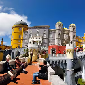 Veranstaltung: Palácio Nacional da Pena e Parque: bilhete de entrada prioritária, National Palace of Pena & Park in Sintra