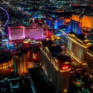 Veranstaltung: Las Vegas Strip & Neon Museum: Helicopter Night Flight, Entry Ticket + Transfer, Las Vegas in las vegas