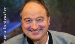 Veranstaltung: Heilige Nacht von Ludwig Thoma - Pfarrer Rainer Maria Schießler, Kurhaus Bad Aibling in Bad Aibling