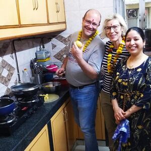 Veranstaltung: Cooking Demo + Lunch / Dinner and interaction with an Indian family @ Chez Anjali, Chez Anjali in New Delhi