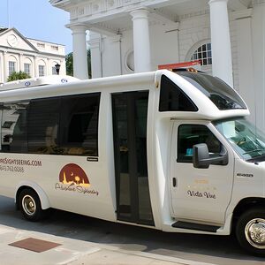 Veranstaltung: Sightseeing Bus Tour of Charleston by Southern Accent Tours, Charleston Visitor Center in Charleston