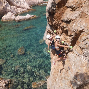 Veranstaltung: Vía Ferrata en Cala del Molí con reportaje fotográfico, Via Ferrata Cala del Molí in Terrassa