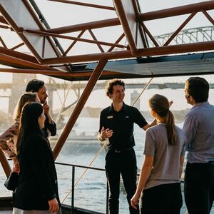 Veranstaltung: The Official Sydney Opera House Guided Tour & Dining, Sydney Opera House in Sydney