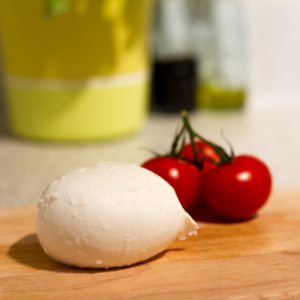 Veranstaltung: Fresh Mozzarella & Burrata - NYC, Even Hotel New York - Midtown East, an IHG Hotel in New York