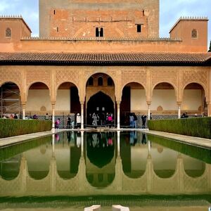 Veranstaltung: Alhambra y Palacios nazaríes: Entrada sin colas + Tour guiado, Alhambra in granada