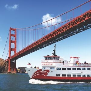 Veranstaltung: Bridge 2 Bridge Cruise: Golden Gate Bridge and the Bay Bridge, Red and White Fleet in San Francisco