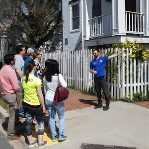 Veranstaltung: Church Hill Food Tour in Richmond, VA, 2400 E Broad St in Bexley