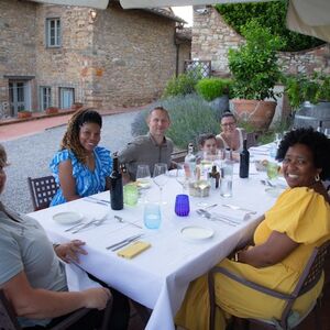 Veranstaltung: Esperienza di vinificazione VIP e cena gourmet in un'azienda vinicola di charme in Toscana, Tuscany Wine Tasting in Montalcino