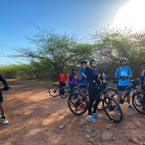 Veranstaltung: Premium Delhi Aravalli Organic Cycle Tour - A glimpse of Real and Rural India, Qutab Minar in New Delhi