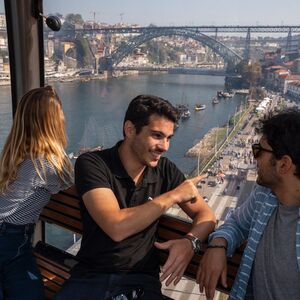 Veranstaltung: Porto: Passeio a pé, Livraria Lello, cruzeiro no rio e teleférico, Livraria Lello in Porto