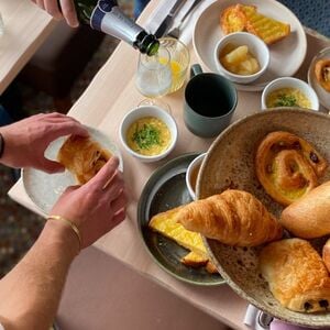 Veranstaltung: La Seine : Brunch-croisière du Capitaine Fracasse, Seine River Cruises in Paris
