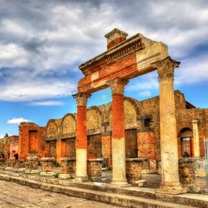 Veranstaltung: Vesuvio e Pompei: Biglietti Skip The Line + Viaggio di andata e ritorno da Salerno, Day Trips from Salerno in Salerno