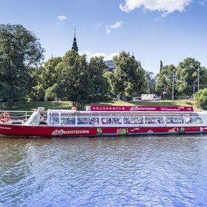 Veranstaltung: Stockholm: Hop-on Hop-off Boat Tour, Wrangel Palace in Stockholm