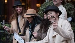 Veranstaltung: Vancouver Mystery Game + Lookout + Hop-on Hop-off Bus Tour, Vancouver Outdoor Activities in Vancouver