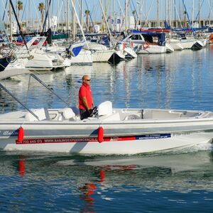 Veranstaltung: Barcelona: Paquete Todo Incluido Experiencia de Pesca, Barcelona Boat Trips in Barcelona