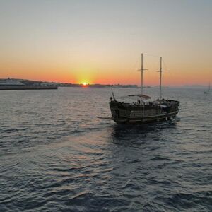 Veranstaltung: Rhodes: Sunset Cruise with Greek BBQ and Unlimited Drinks, Rhodes Cruises in Rhodes