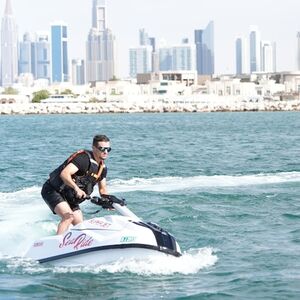 Veranstaltung: Dubai: Standup Jet Ski Experience, Sea Life Watersports Dubai in Dubai