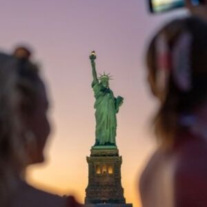 Veranstaltung: New York City: Statue of Liberty Sunset Cruise, Circle Line Sightseeing Cruises in New York