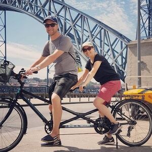 Veranstaltung: Porto: Aluguel de bicicletas (com opção de upgrade para e-Bike), Porto Helicopter Tours in Porto