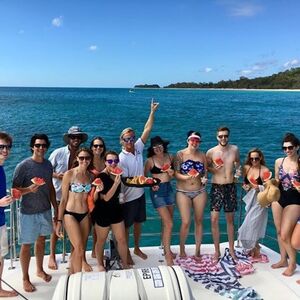 Veranstaltung: Tangalooma Wrecks & Dolphin Cruise from Brisbane, in Moreton Island