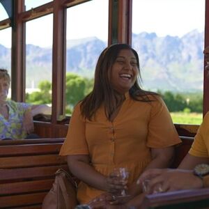 Veranstaltung: Franschhoek Wine Tram Explorer Tour: Roundtrip from Cape Town, Day Trips from Cape Town in Cape Town