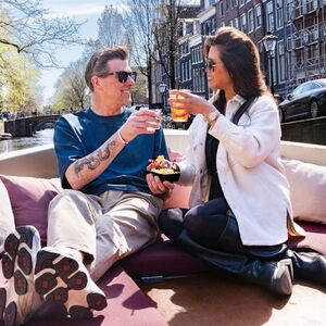 Veranstaltung: Amsterdam: Canal Cruise with Optional Drinks & Snacks, Amsterdam Canal Cruises in Amsterdam