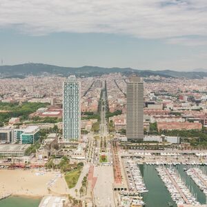 Veranstaltung: Vuelo en helicóptero por la costa de Barcelona, Barcelona Helicopter Flights in Barcelona